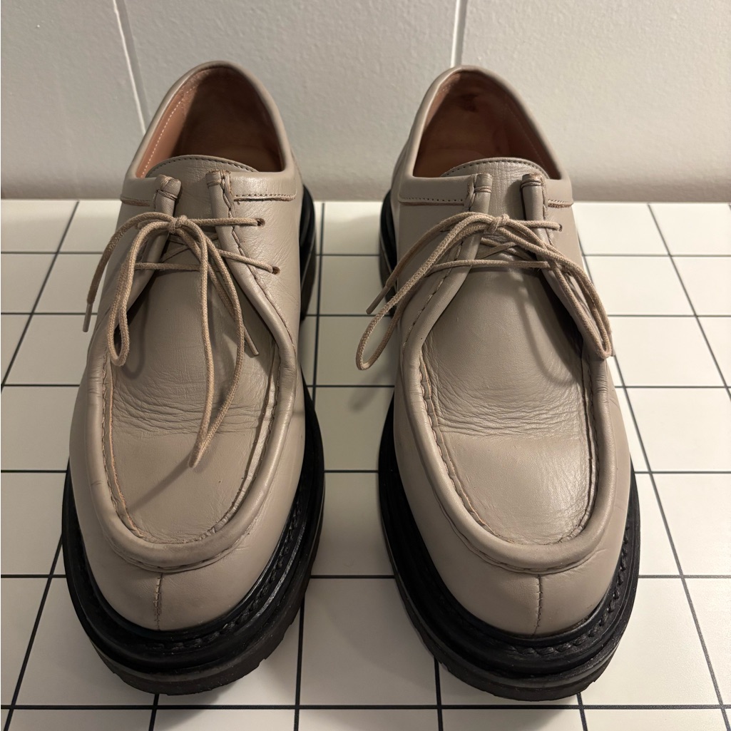 Legres Lace-Up Derby